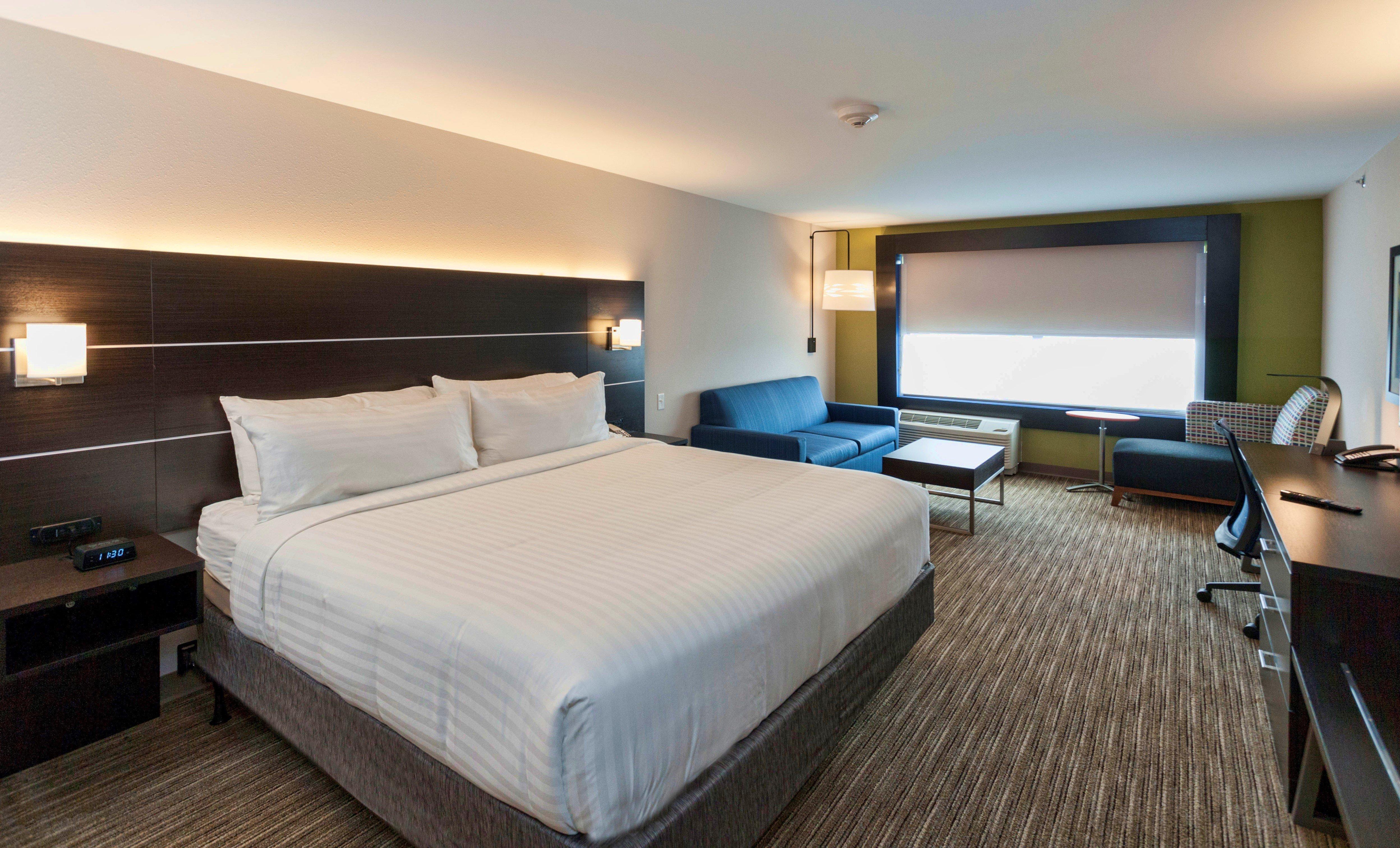 Holiday Inn Express & Suites - Dodge City By Ihg Екстер'єр фото
