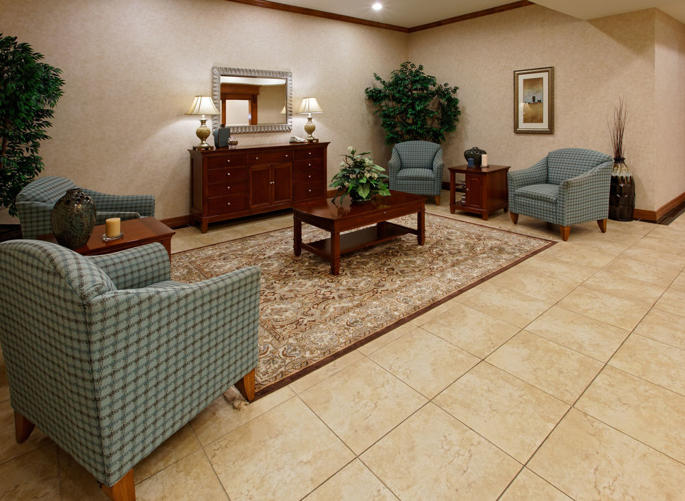 Holiday Inn Express & Suites - Dodge City By Ihg Екстер'єр фото